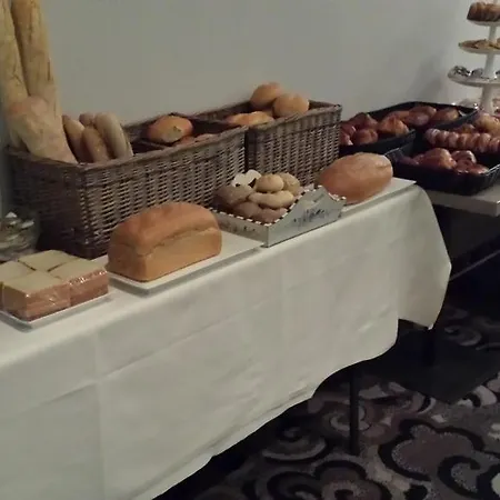 Cathedrale Szálloda