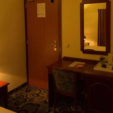 Cathedrale Hotel 3*