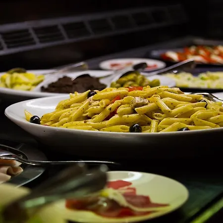 Cathedrale فندق 3*