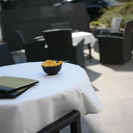 فندق Cathedrale 3*