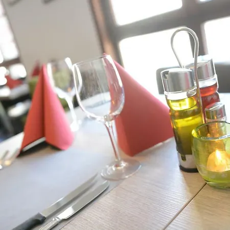 Cathedrale Szálloda